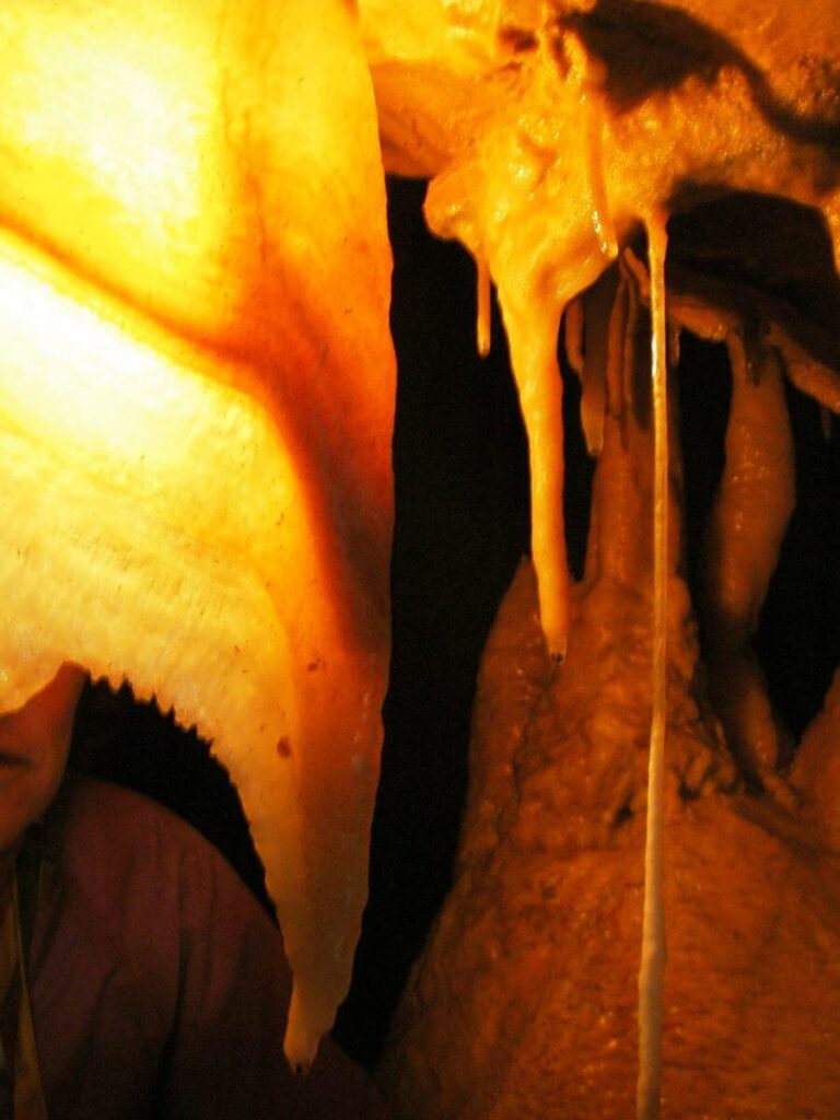 Spéléo dans les Pyrénées-Orientales