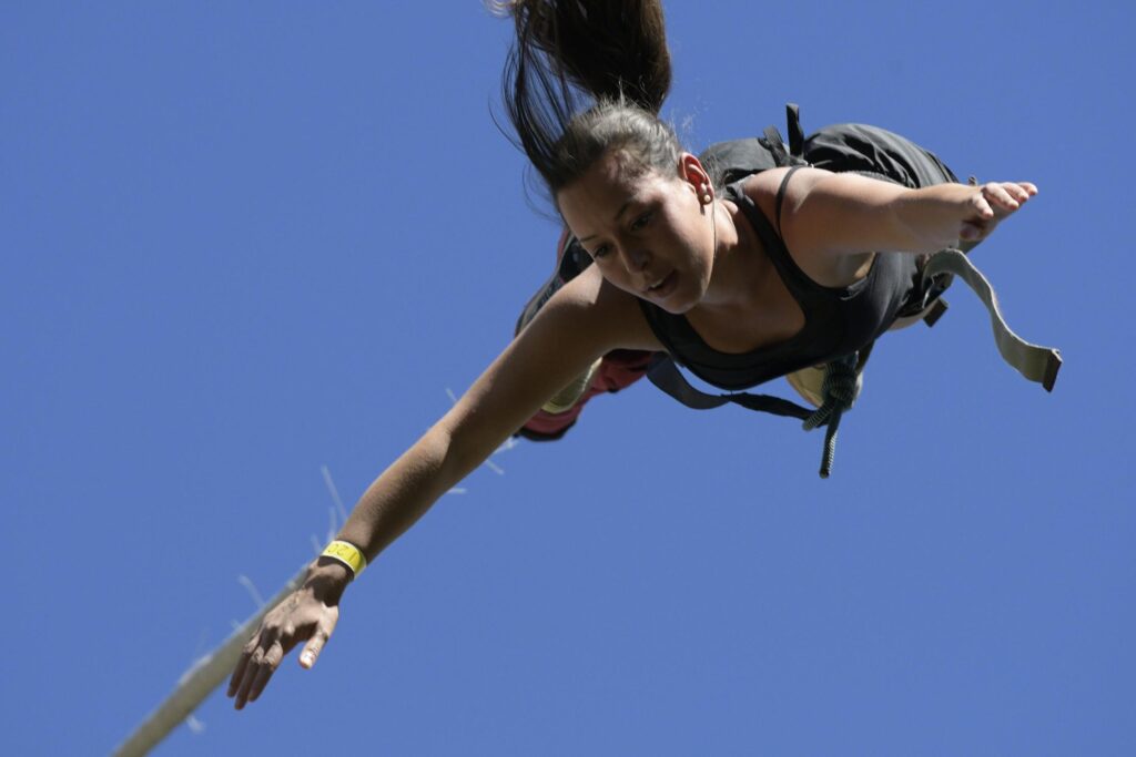 Saut à l'élastique en Occitanie