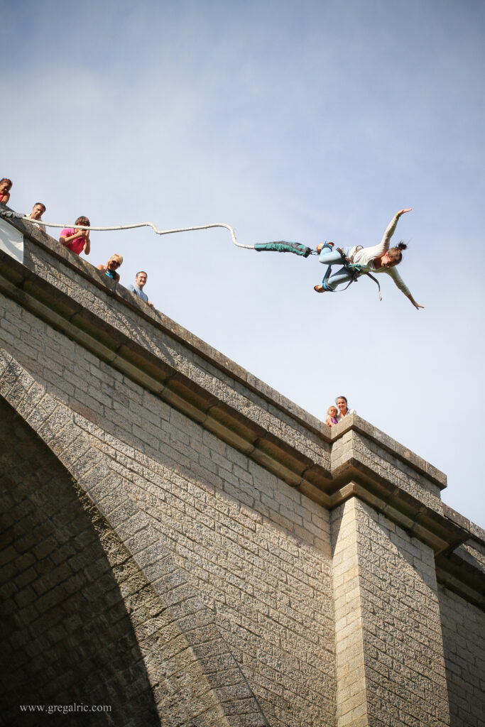 Saut à l'élastique en Occitanie