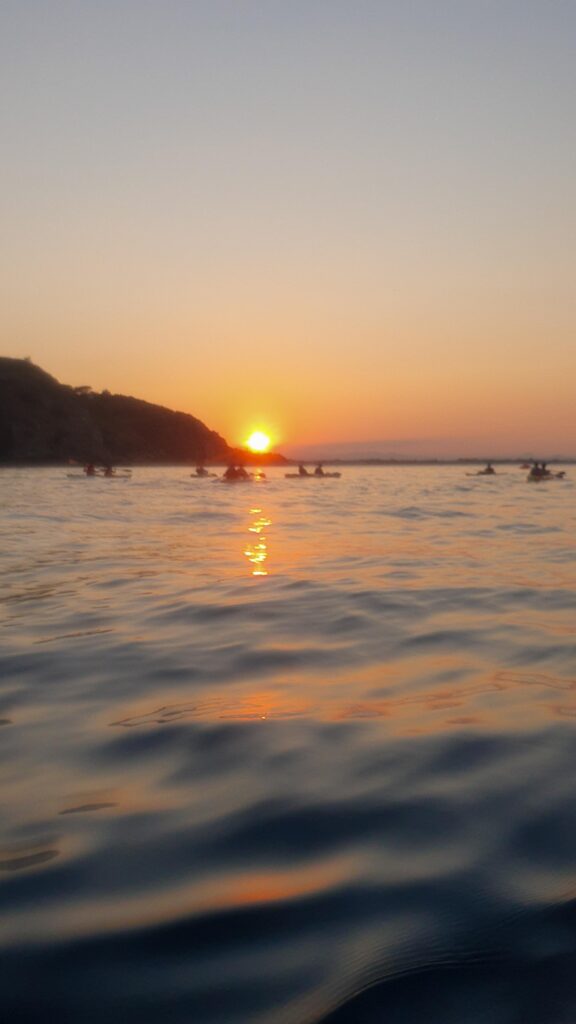 Coucher de soleil en kayak de mer