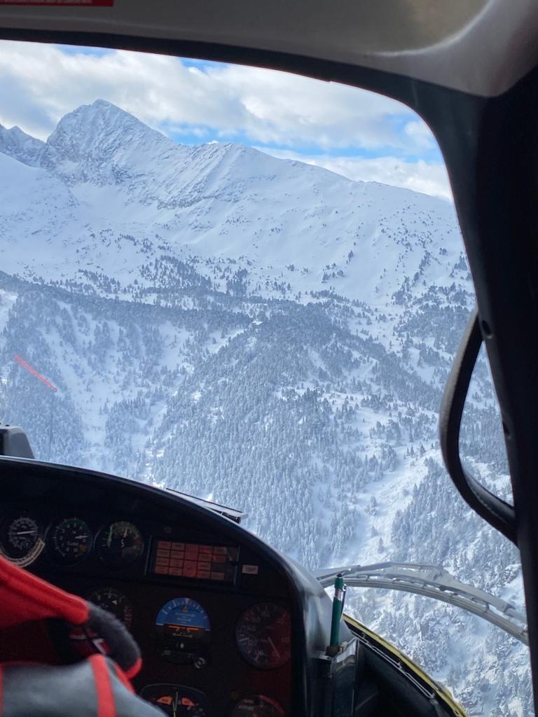 Massif du Canigou en hélico