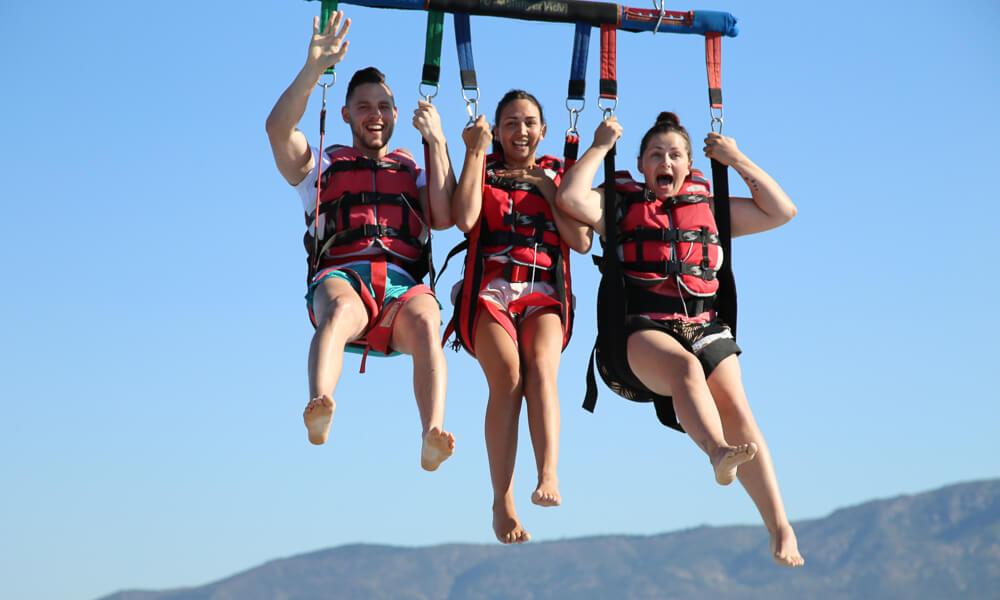 Parachute ascensionnel sur la Costa Brava